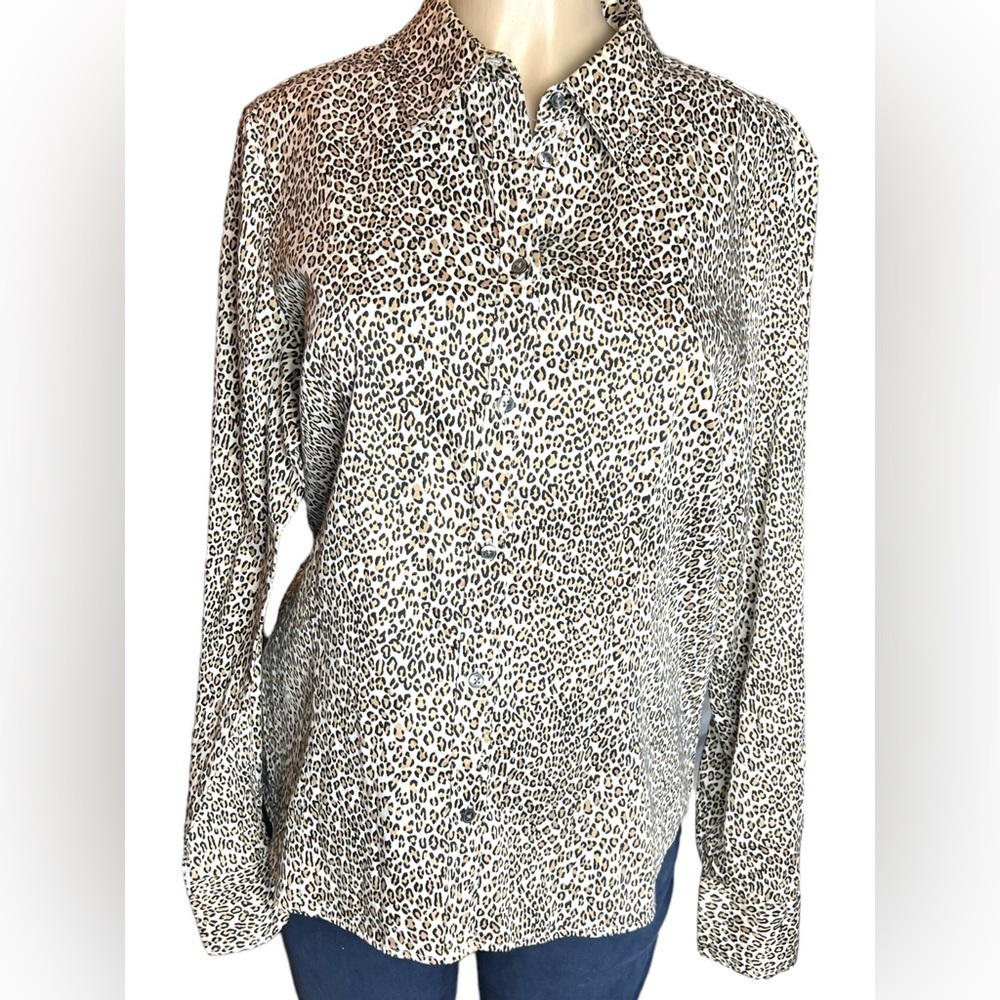 Talbots Animal Print Long Sleeve Blouse in Size Large